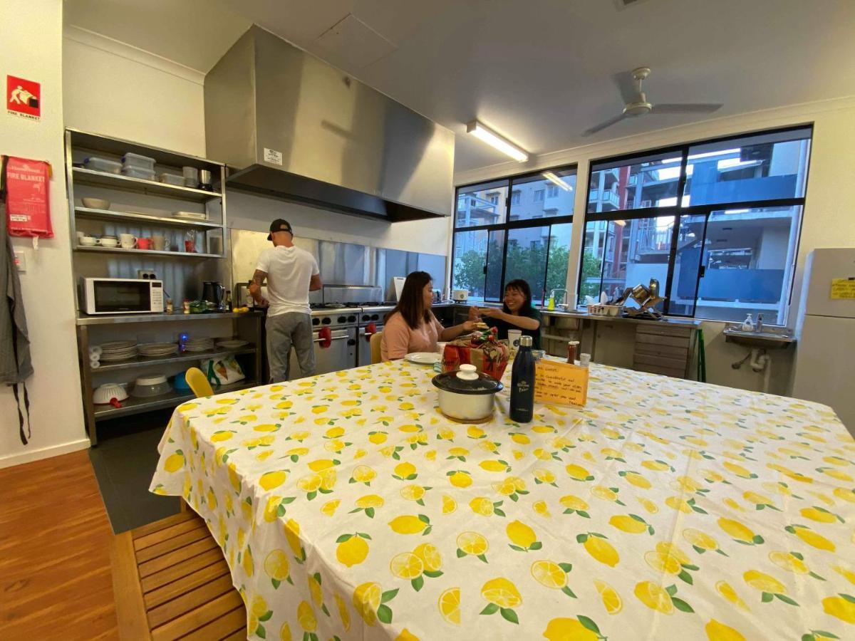 Downtown Backpackers Hostel Perth - Note - Valid Passport Required For Check In Екстер'єр фото